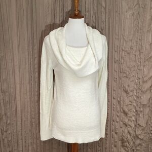 Neely Large Cowl Neck Sweater, very soft, long sleeves, medium